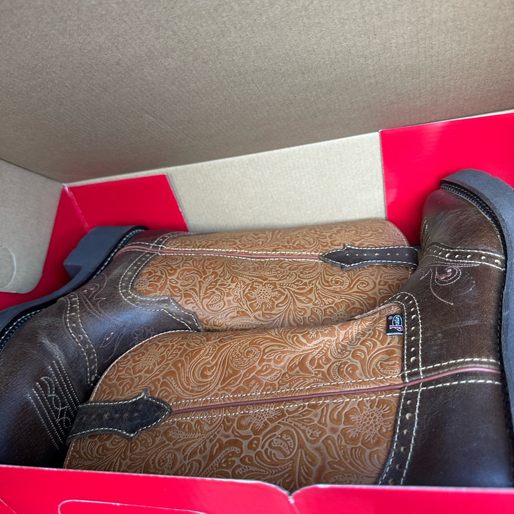 Justin Boots Tanned Frenzy Two-Tone Embossed Leather Western Boots